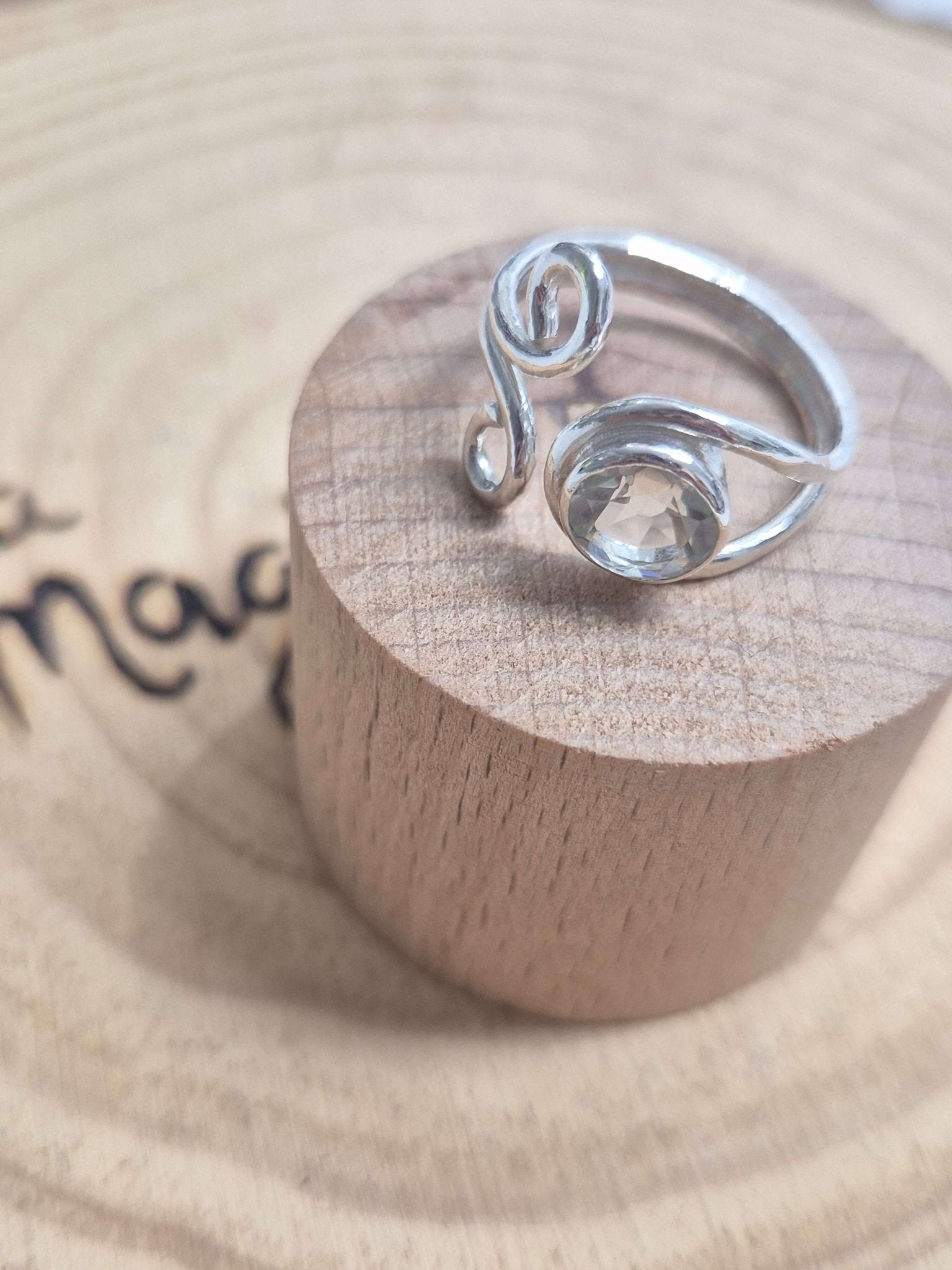 Anillos Ajustables de Plata con mineral anillosplataTienda esotérica Málaga - La Tienda de Tata Magic: tienda Esotérica en Málaga